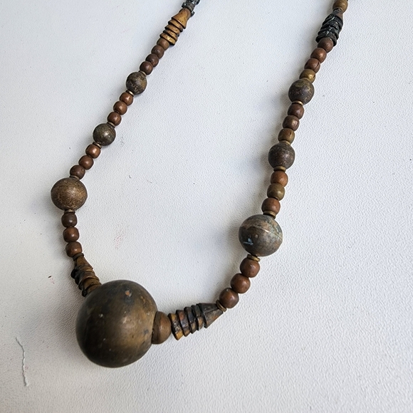 Vintage Metal Chunky Beaded Statement Necklace 26" - Picture 4 of 9